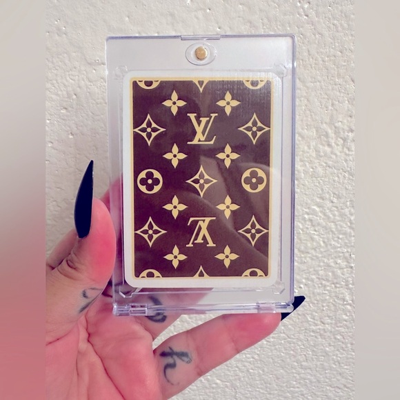 Louis Vuitton Ace of Hearts Card - Picture 1 of 3